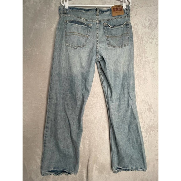 Mossimo  mens 32x30 jeans blue distressed relaxed fit - Picture 7 of 13